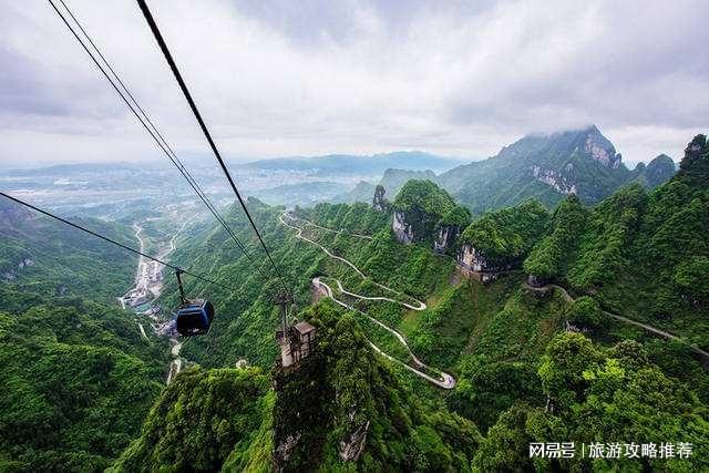 号码长沙旅游公司哪家最好正规优秀b体育入口湖南口碑好的旅行社电话(图1)